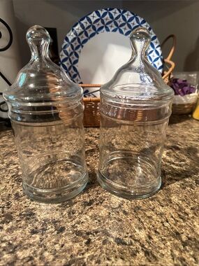 Vintage clear glass apothecary jar with lid set of 2